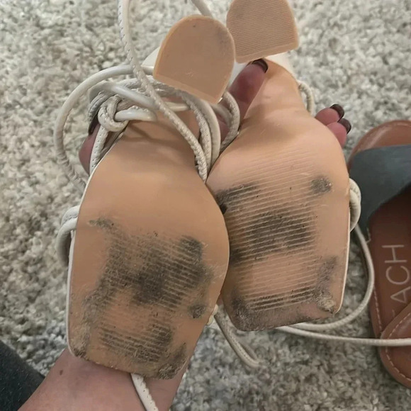 Beach by Matisse sandles / heels - Picture 3 of 5